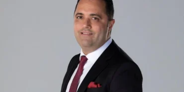 Ünlü avukat Rezan Epözdemir gözaltına alındı