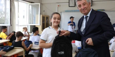 İzmir Güzelbahçe Belediyesi’nden eğitime destek