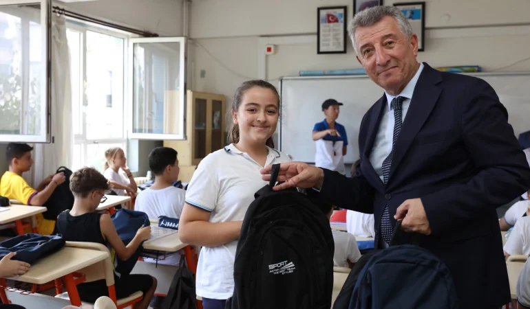 İzmir Güzelbahçe Belediyesi’nden eğitime destek